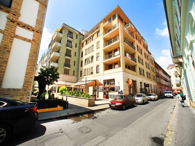 Club 99 Apartments Budapest Exterior photo
